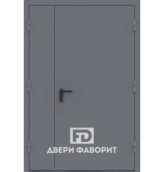 дверь в подъезд отделана цинкогрунтом серого цвета