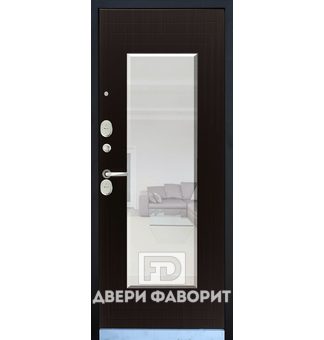 дверь металлическая с терморазрывом и с зеркалом внутри