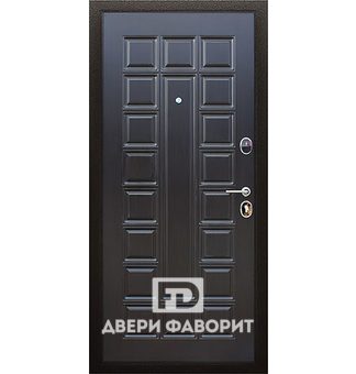 стальная дверь в офис с отделкой МДФ