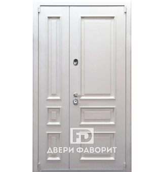 металлическая недорогая двустворчатая дверь с отделкой светлым МДФ