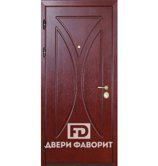 стальная дверь отделана мдф панелью коричневого оттенка
