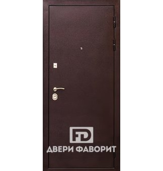 металлическая дверь с шумоизоляцией усилена тремя петлями