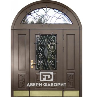 арочная дверь с верхней и двумя боковыми вставками